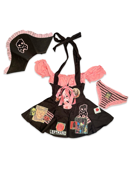 Pink pirate costume
