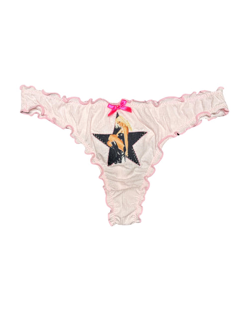 p*rn star thong