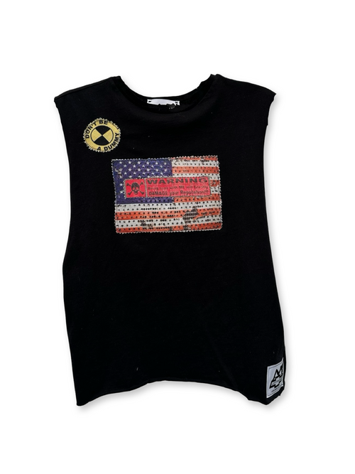 dont be a dummy muscle tee