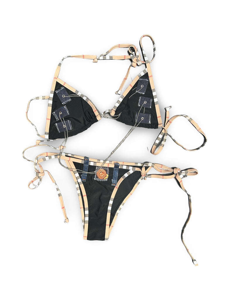 miss Burberry bikini