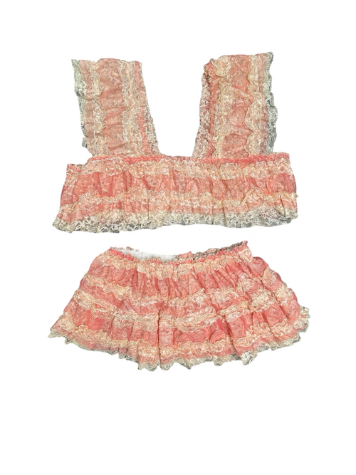 the iconic peach ruffle set