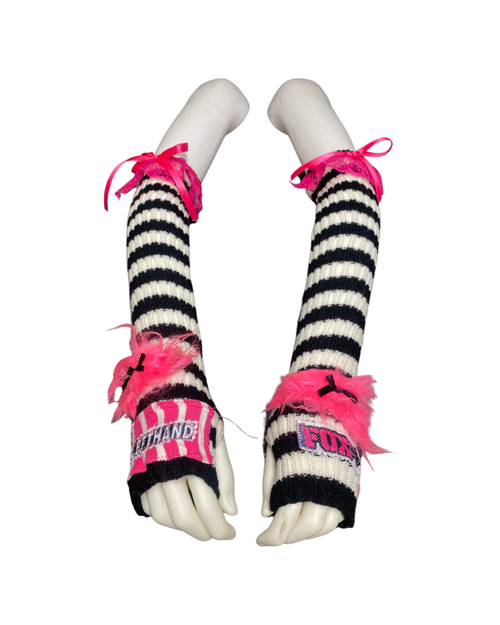 pink fuzzy fox racing gloves