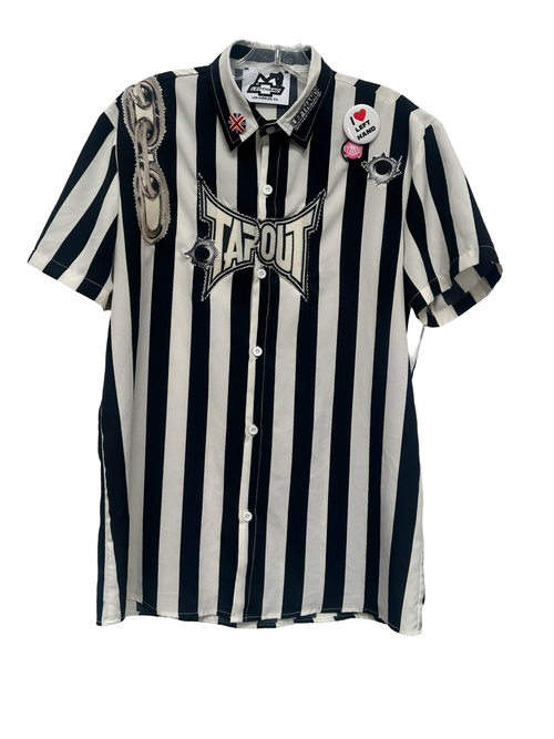 stripe tapout button up