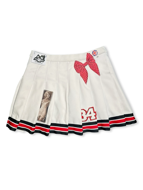 white tennis skirt left hand core