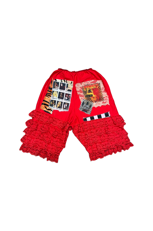 happy ending red ruffle shorts!
